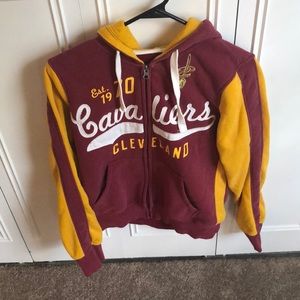 Cleveland Cavaliers ZIP up hoodie
